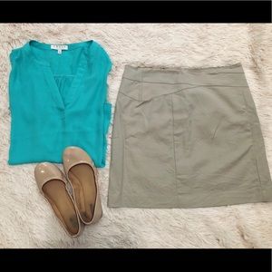 Banana Republic khaki skirt